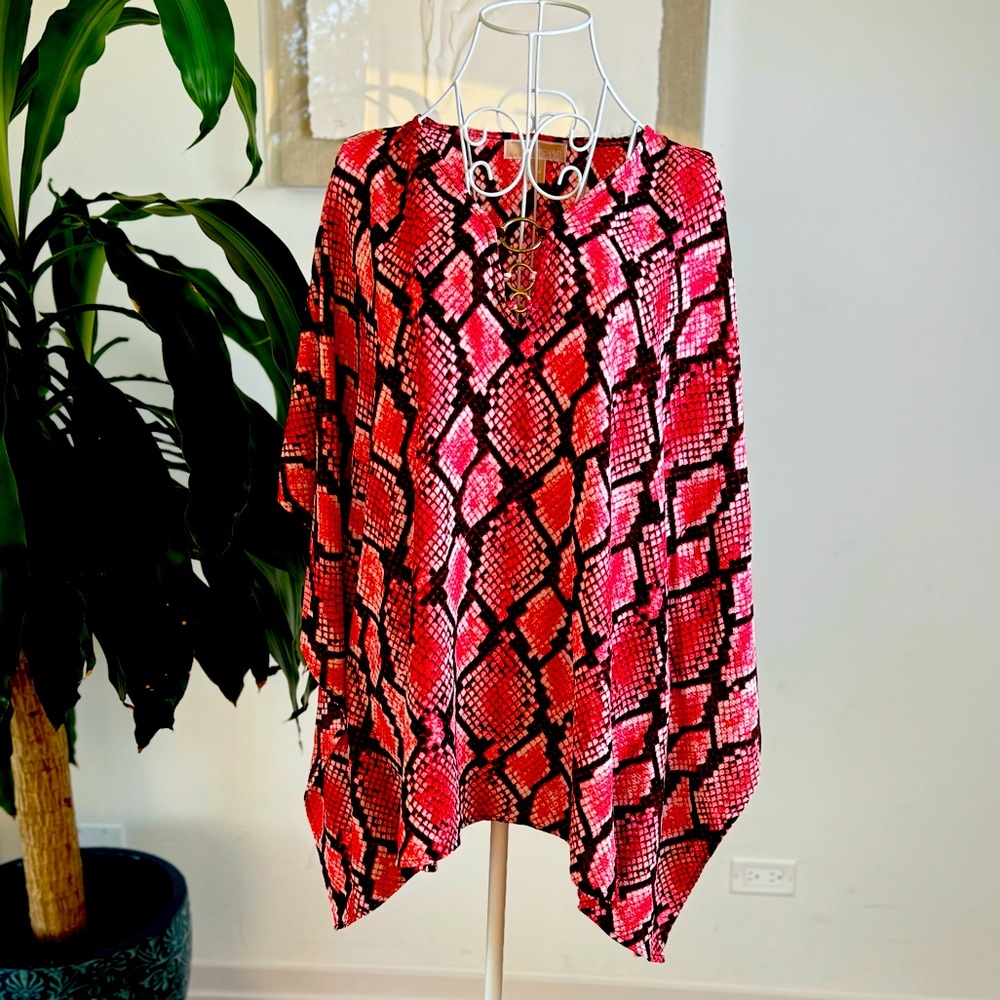 Michael Kors Woman Tunic Size S/M Red/Black Kimono Sleeves